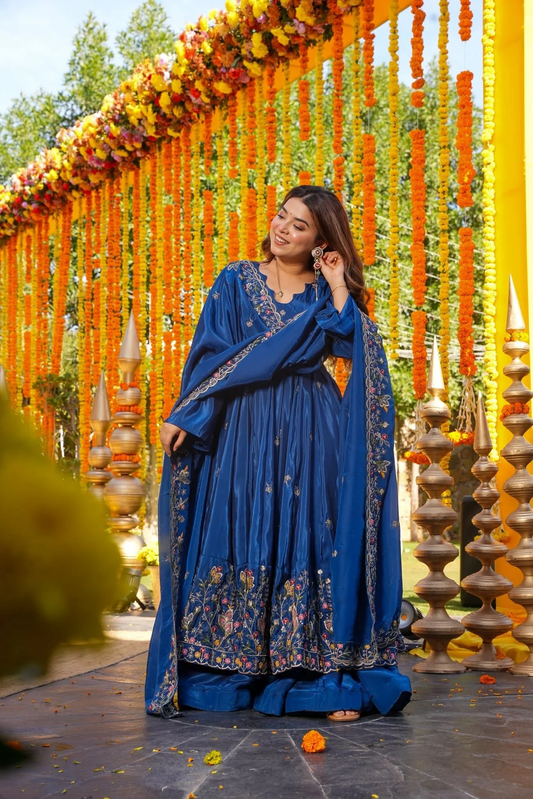 Aamani Floral Anarkali Suit Set