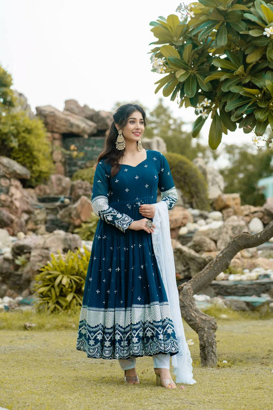 Neelambari – Navy Blue Luxury Blooming Anarkali Suit Set (3 PCS)